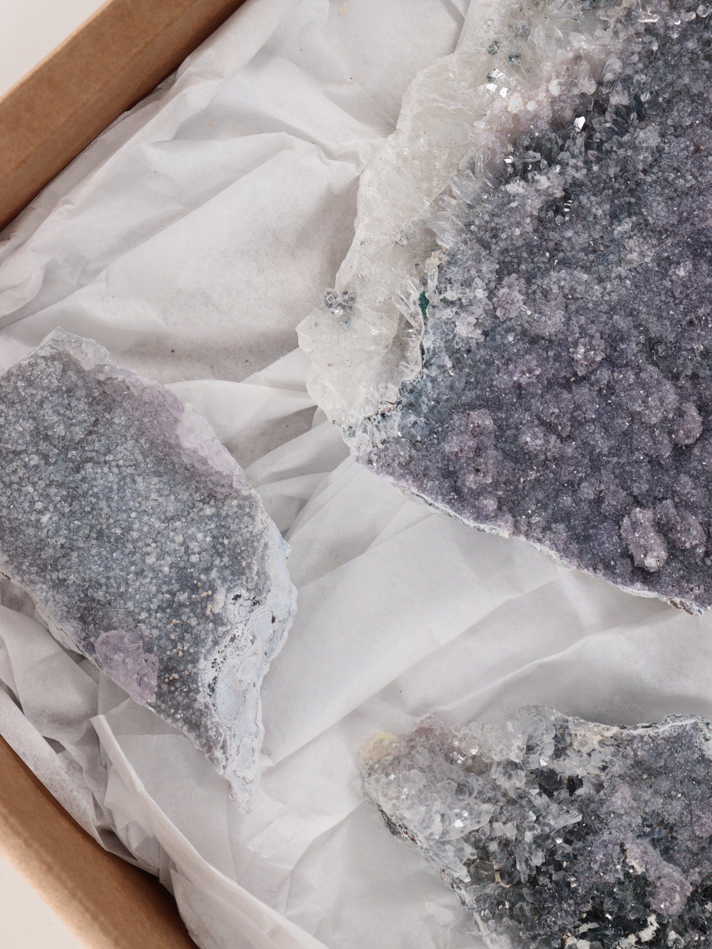 Amethyst Flower Set of 5 - Expert Wholesale and Supplier of Wholesale Crystals & Bulk Gemstones, []