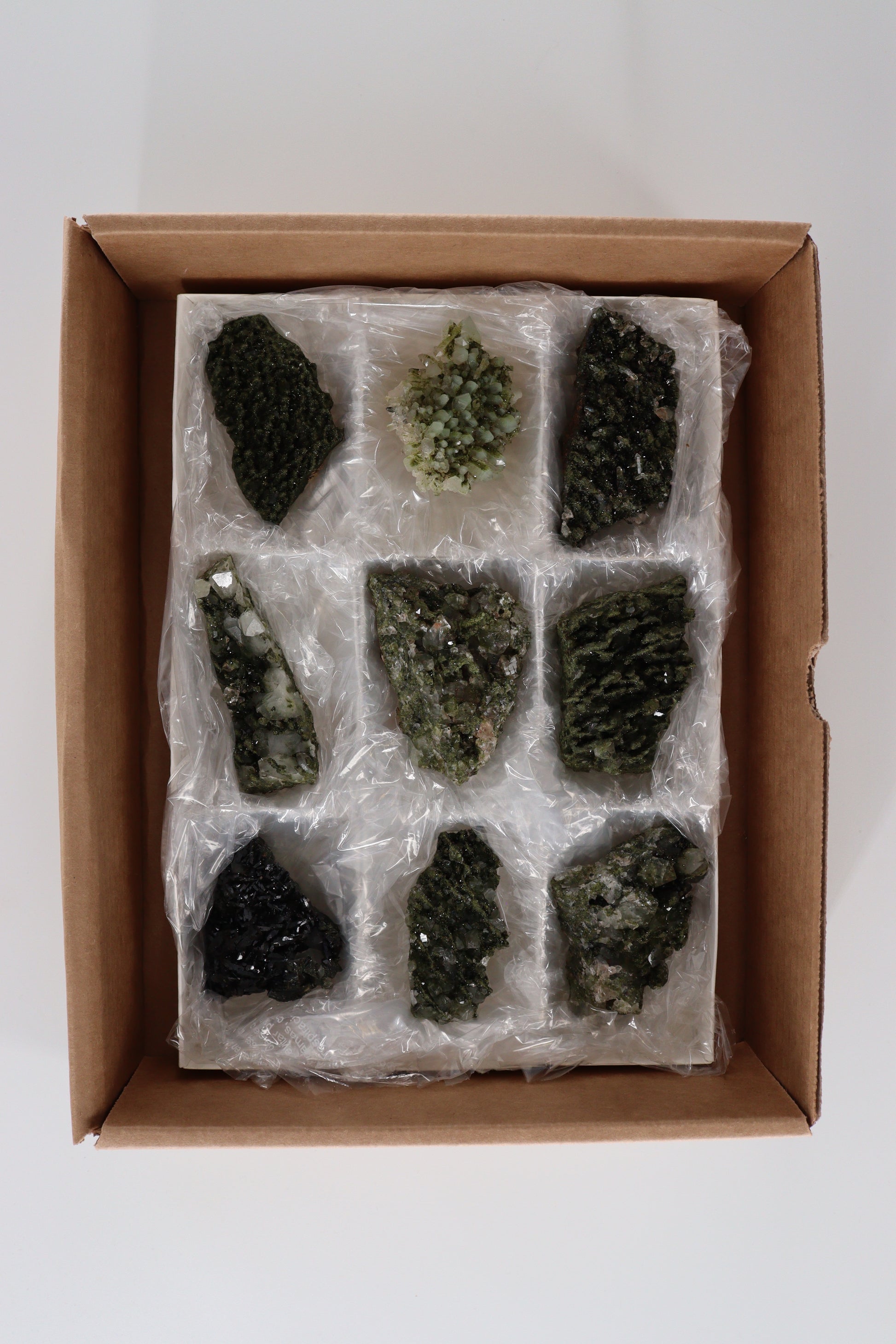 Epidote Flat - Expert Wholesale and Supplier of Wholesale Crystals & Bulk Gemstones, []