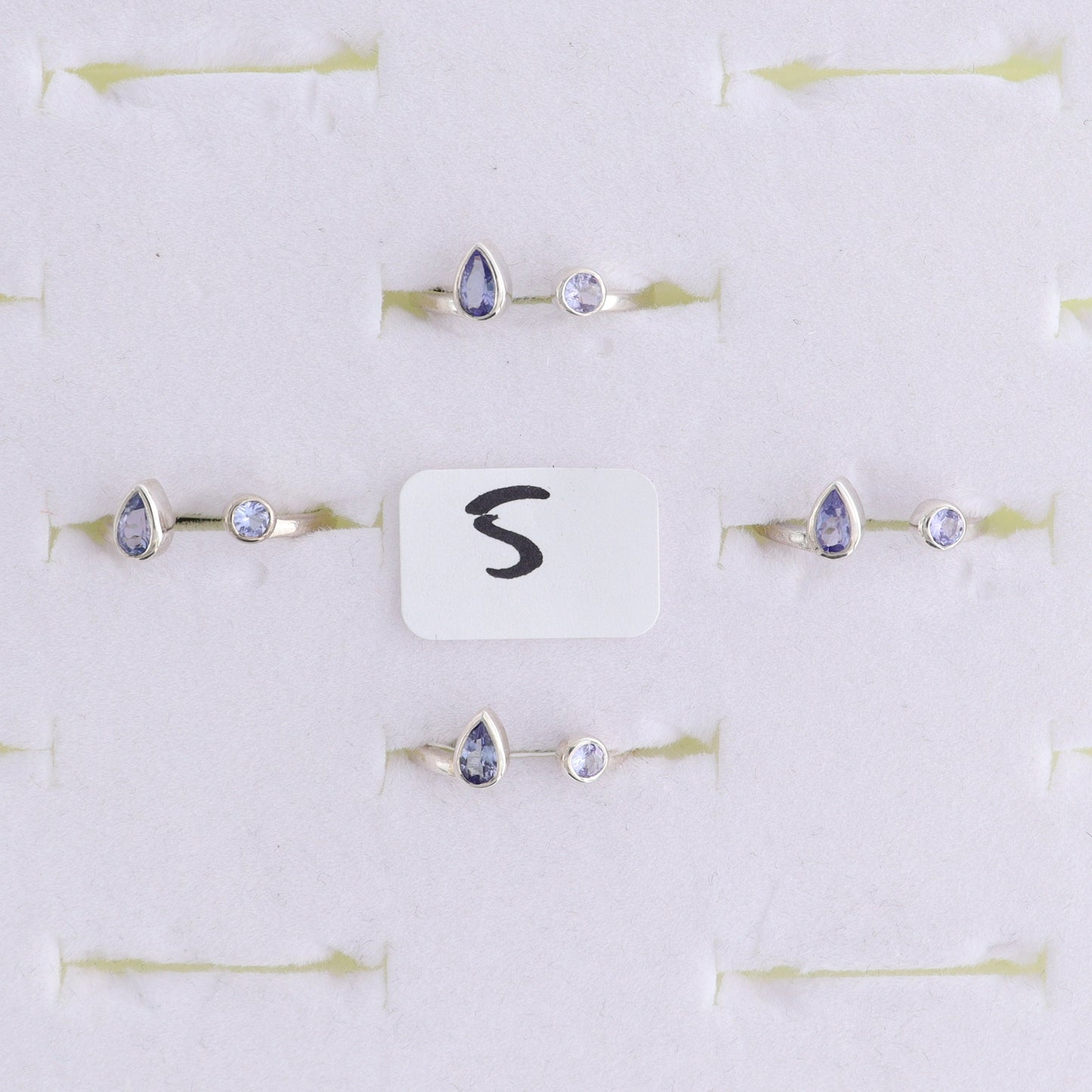 One Tanzinite Ring - Expert Wholesale and Supplier of Wholesale Crystals & Bulk Gemstones, ["India","Ring","sterling silver","Tanzinite"]