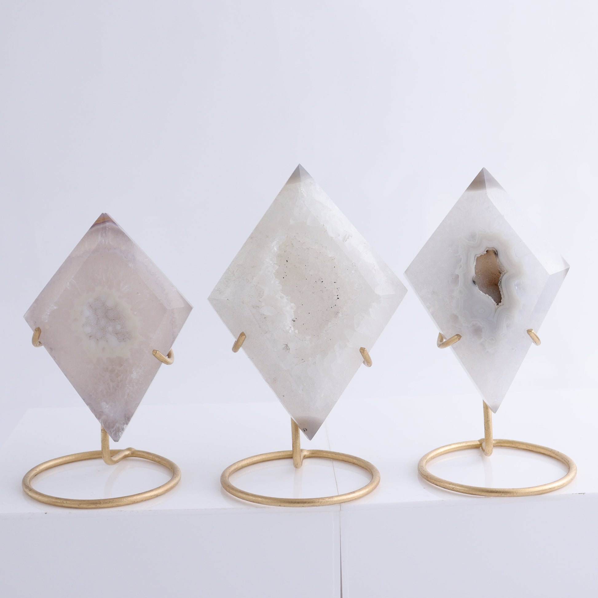 Agate Diamond Carving with Stands Set of 6 - Expert Wholesale and Supplier of Wholesale Crystals & Bulk Gemstones, ["Agate","Diamond"]