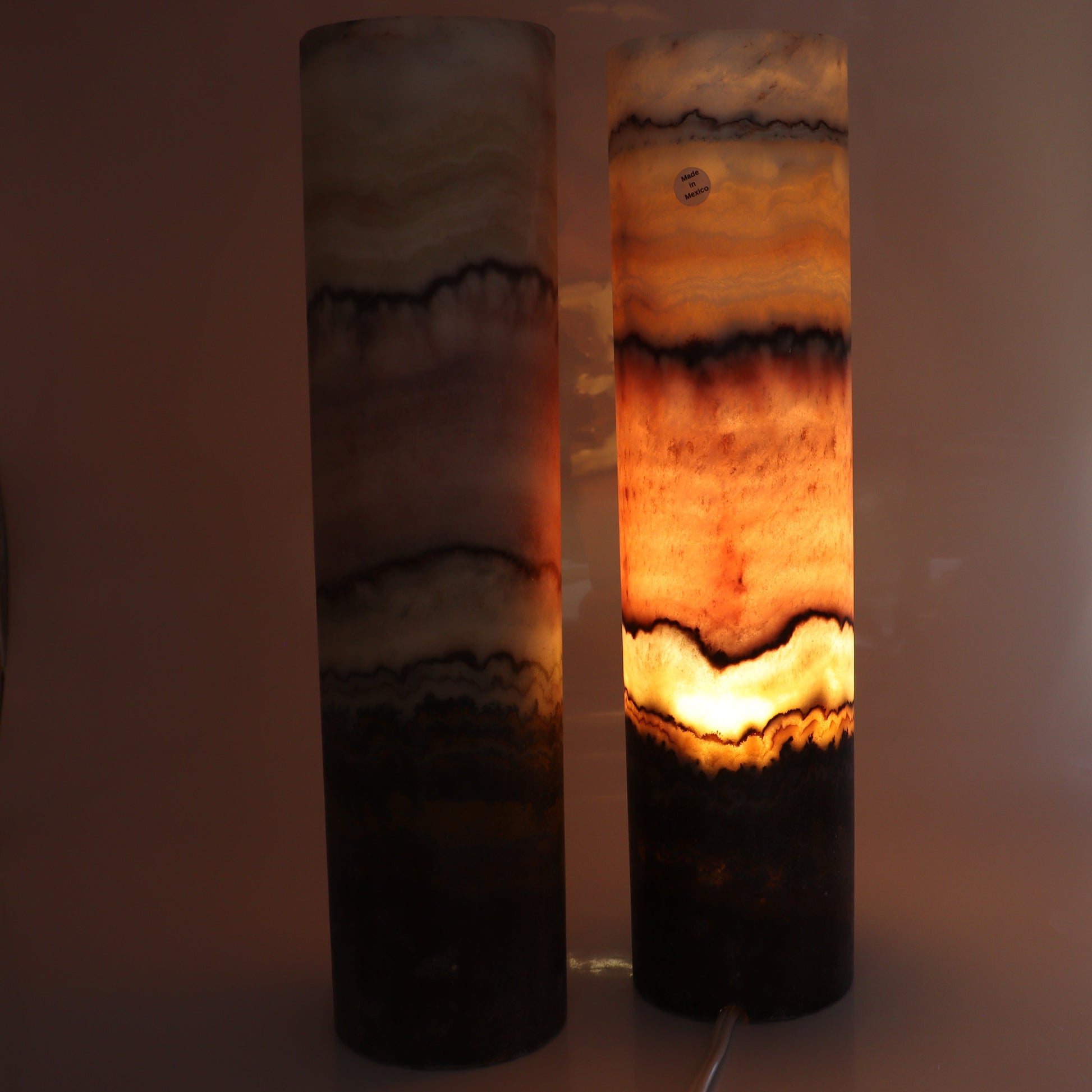 Onyx Lamps Set of 2 - Expert Wholesale and Supplier of Wholesale Crystals & Bulk Gemstones, ["Lamps","Mexico","onyx"]