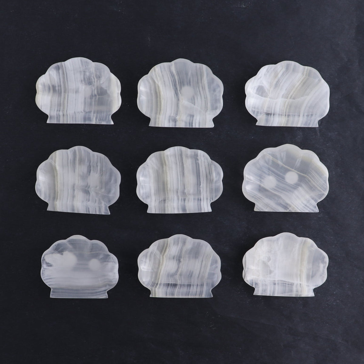 One Mexican Onyx/Calcite White Shell Dish