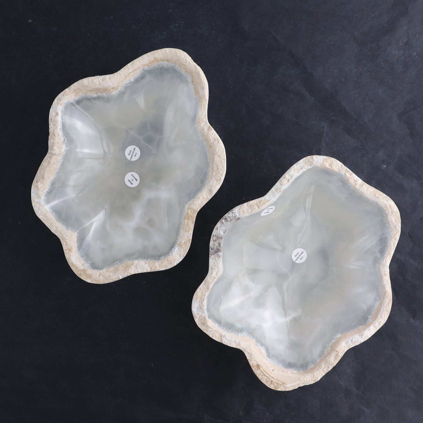 One Bowl Mexican Onyx/Calcite White with Stone Edge