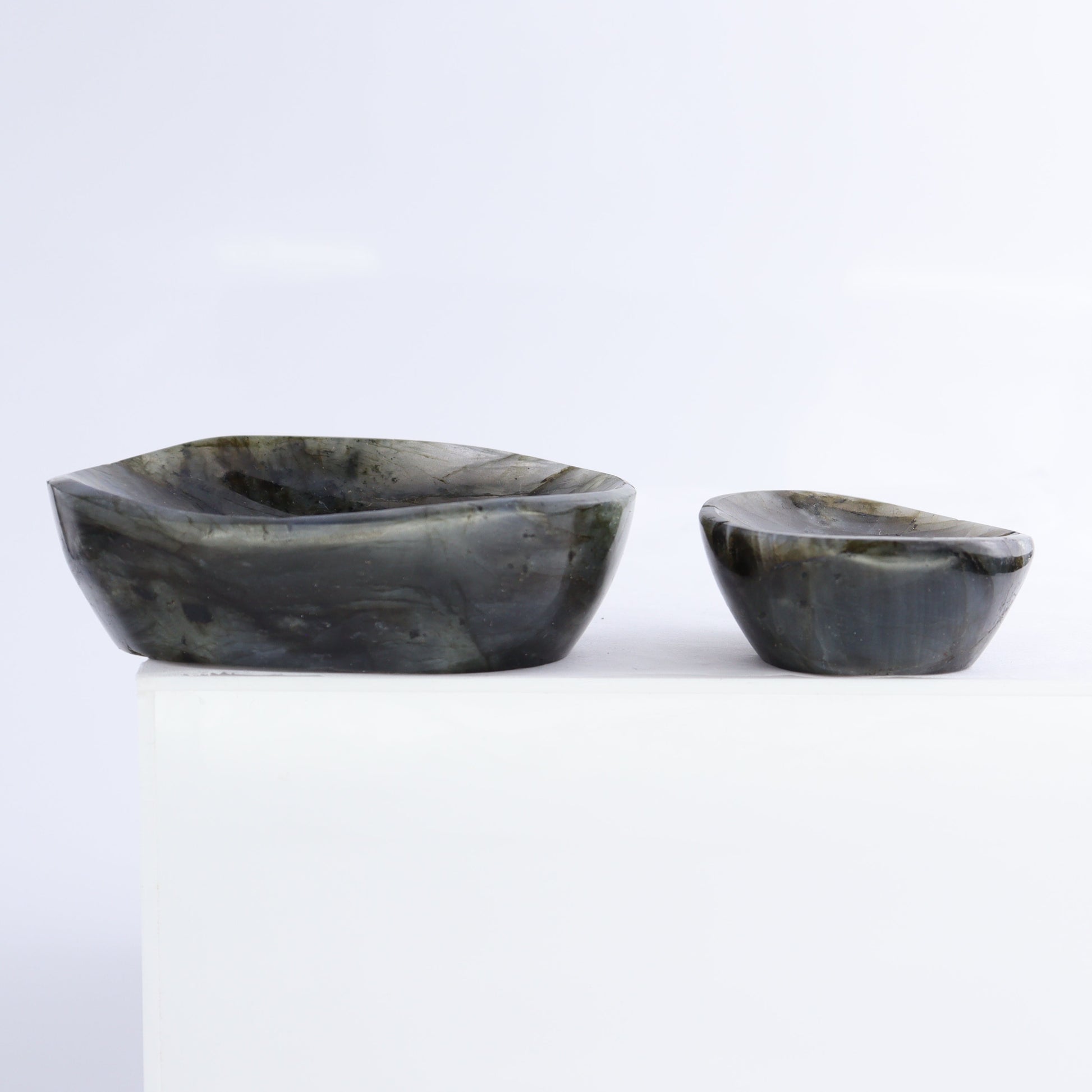 Labradorite Bowls Set of 10 - Expert Wholesale and Supplier of Wholesale Crystals & Bulk Gemstones, ["Bowls","Labradorite","Madagascar"]