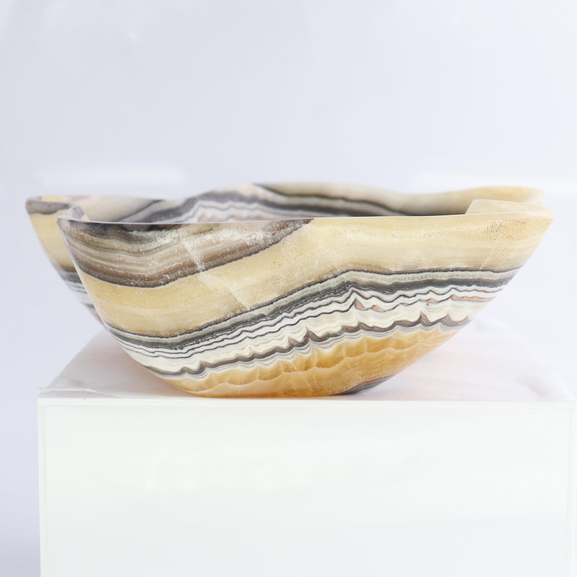 Onyx Bowl - Expert Wholesale and Supplier of Wholesale Crystals & Bulk Gemstones, ["Bowls","Mexico","onyx"]