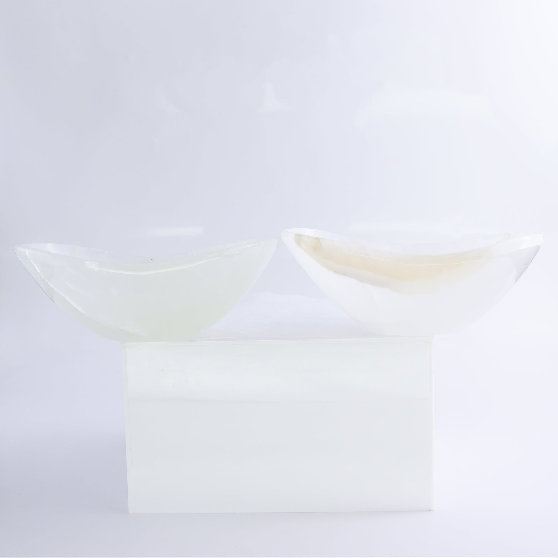 One Mexican Onyx/Calcite White Small Oval Bowl - Expert Wholesale and Supplier of Wholesale Crystals & Bulk Gemstones, ["bowl","Bowls","Calcite","Catalog Onyx","Decorative Dish","Mexico","onyx"]