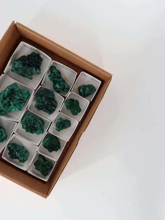 Malachite Flat - Expert Supplier of Wholesale Crystals & Bulk Gemstones