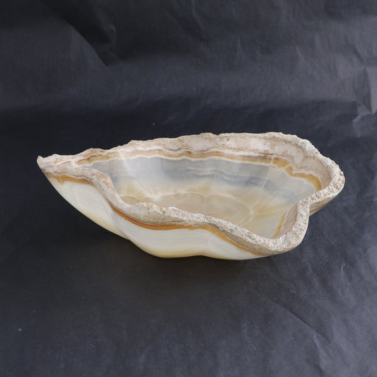 One Wide Bowl Mexican Onyx/Calcite White with Tan Stone Edge