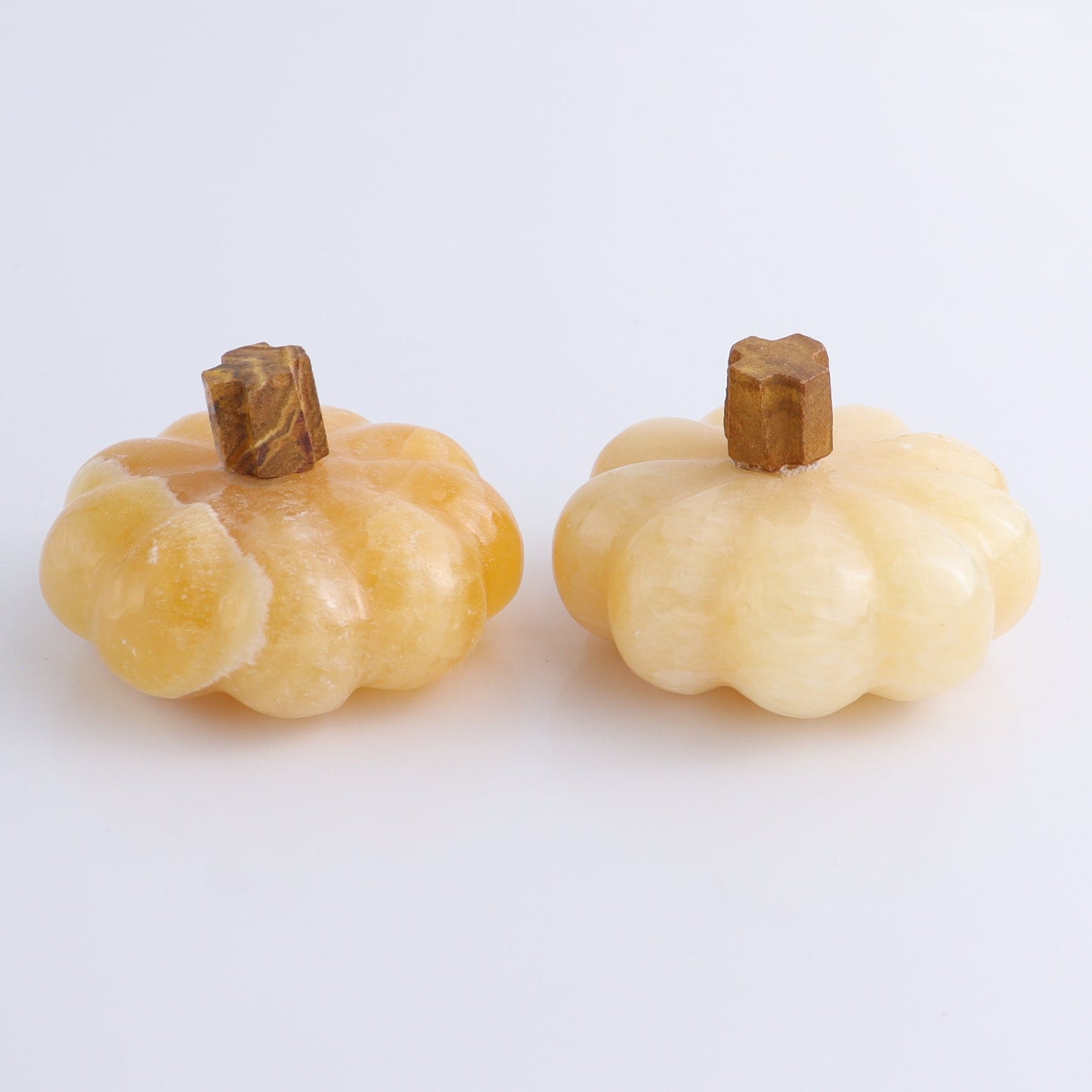 Orange Onyx Pumpkins Set of 6 - Expert Wholesale and Supplier of Wholesale Crystals & Bulk Gemstones, ["Catalog Onyx","Mexico","onyx","Pumpkin"]