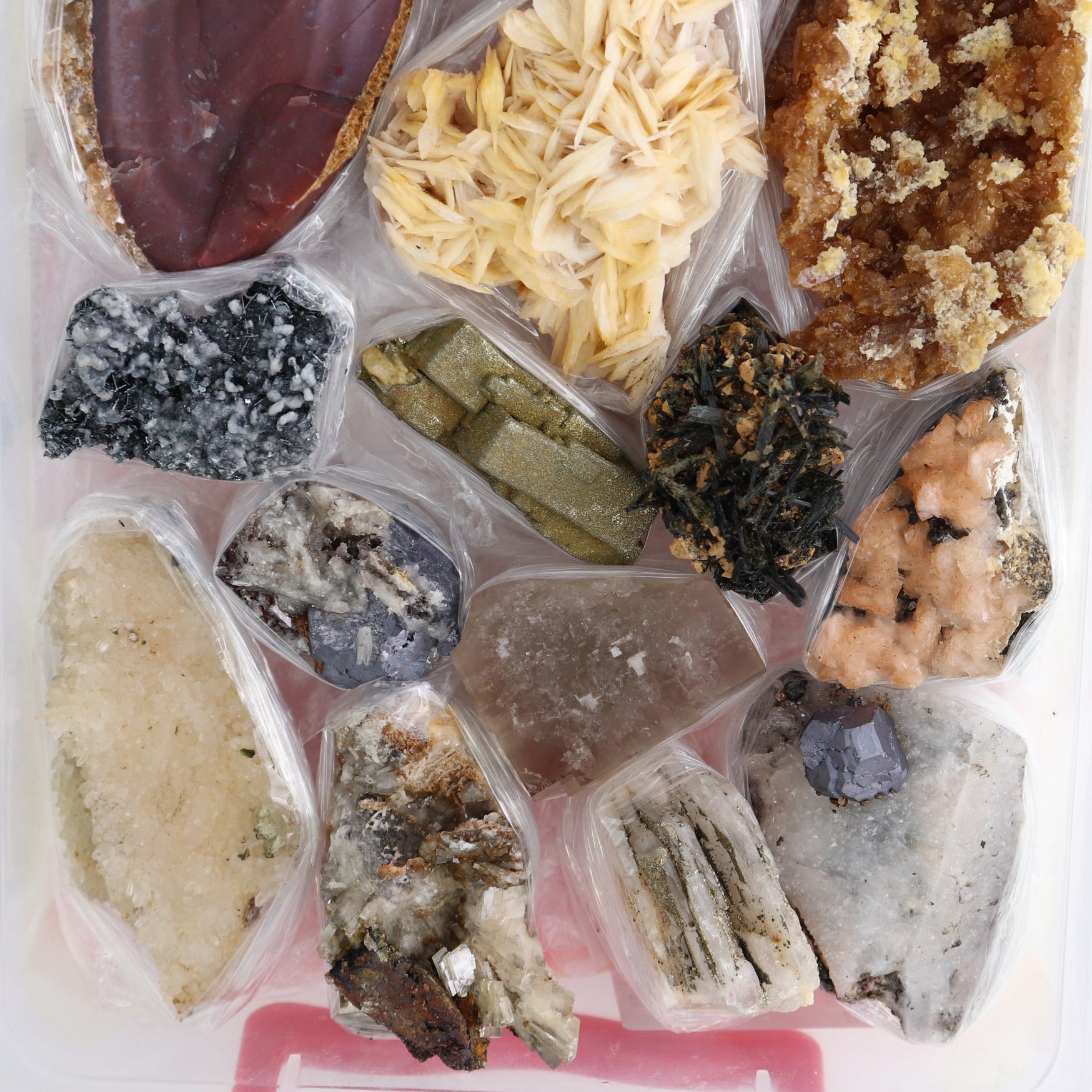 Mixed Minerals Flat from Morocco | Mi Esperanza Minerals | Supplier of Crystals and Onyx