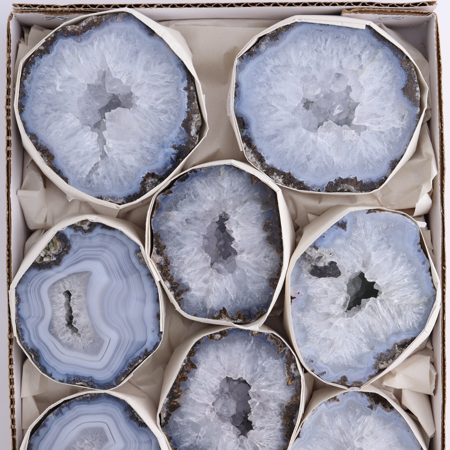 Las Choyas Geodes Set of 8 - Expert Wholesale and Supplier of Wholesale Crystals & Bulk Gemstones, ["Geodes","las choyas","Mexico"]