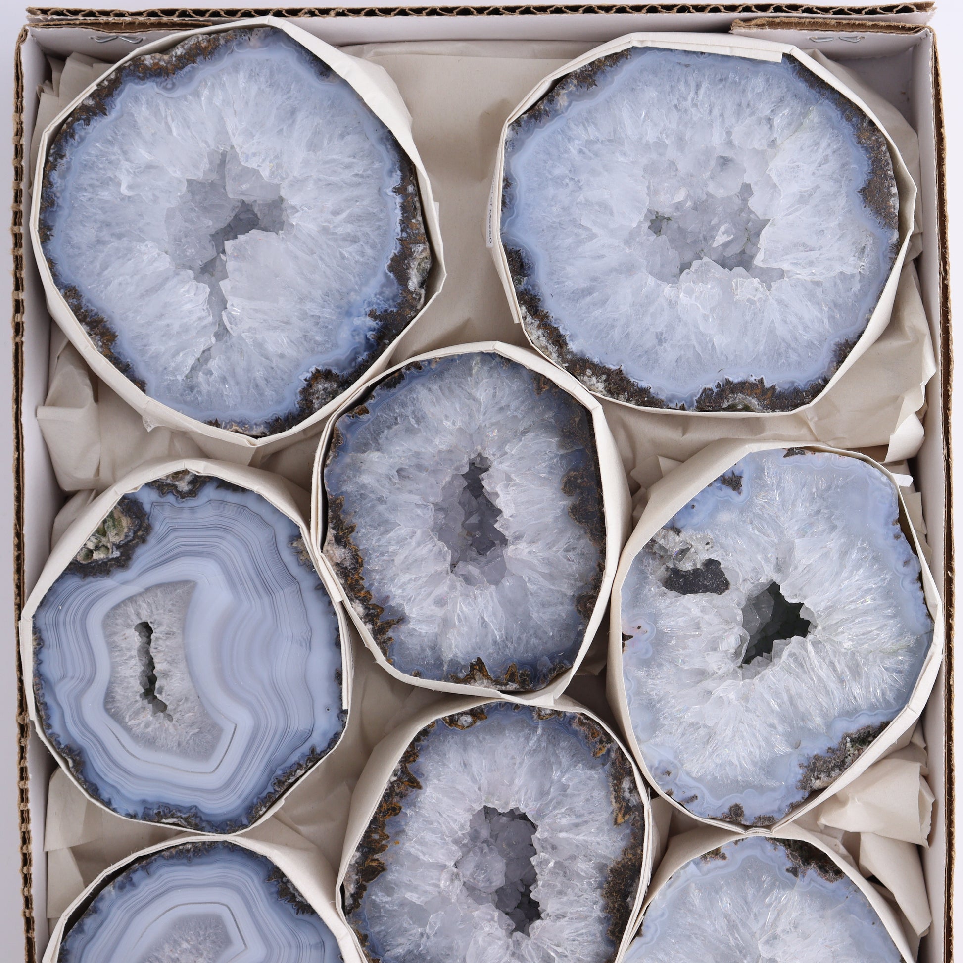 Las Choyas Geodes Set of 8 - Expert Wholesale and Supplier of Wholesale Crystals & Bulk Gemstones, ["Geodes","las choyas","Mexico"]