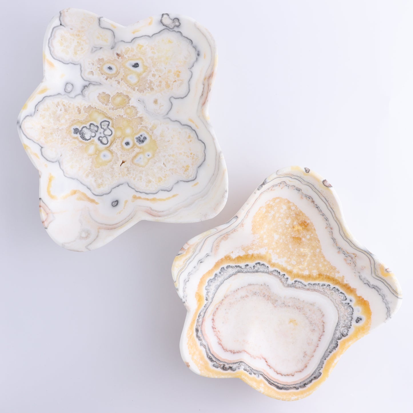 One Bowl Mexican Onyx/Calcite White Zebra - Expert Wholesale and Supplier of Wholesale Crystals & Bulk Gemstones, ["bowl","Calcite","Catalog Onyx","Decorative Dish","Mexico","onyx"]