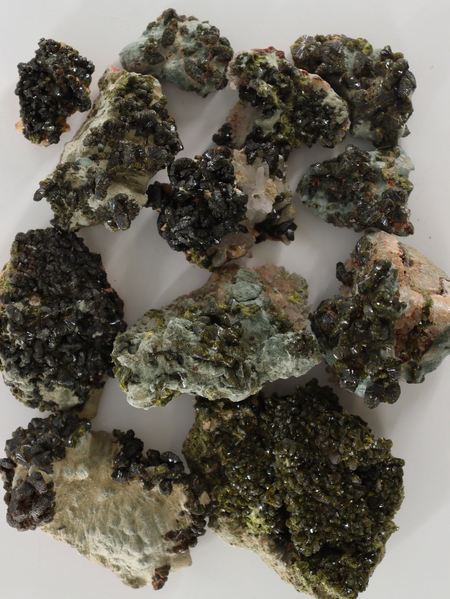 Moroccan Epidote - Expert Wholesale and Supplier of Wholesale Crystals & Bulk Gemstones, ["close_30"]