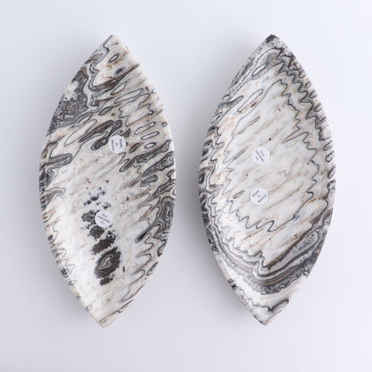 One Large Mexican Onyx/Calcite Black & White Zebra Leaf Dish