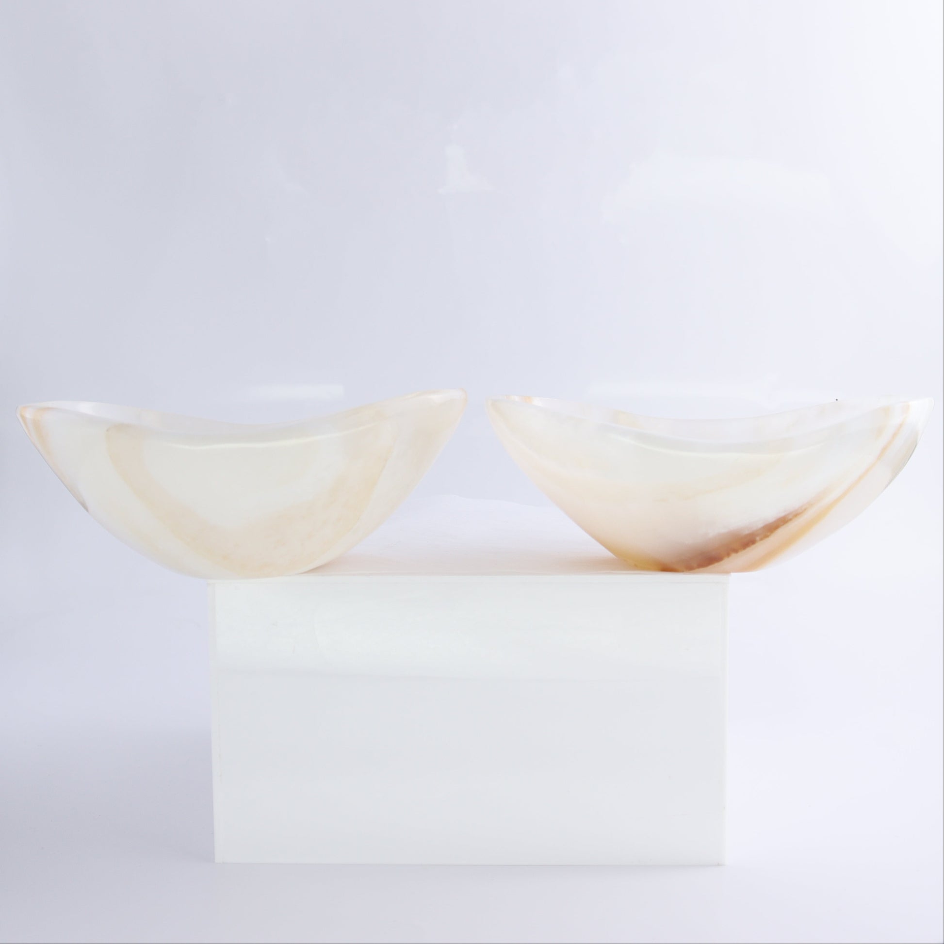 One Mexican Onyx/Calcite White Small Oval Bowl - Expert Wholesale and Supplier of Wholesale Crystals & Bulk Gemstones, ["bowl","Bowls","Calcite","Catalog Onyx","Decorative Dish","Mexico","onyx"]