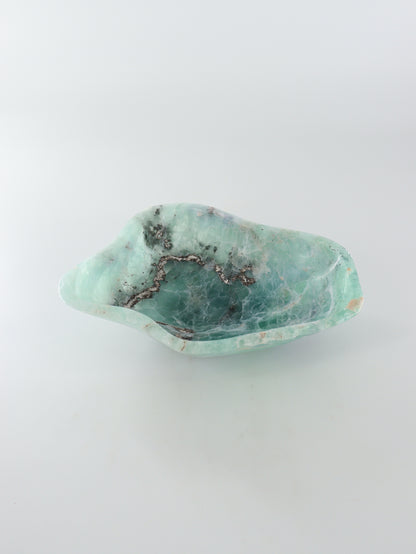 Fluorite Bowl - Expert Wholesale and Supplier of Wholesale Crystals & Bulk Gemstones, []