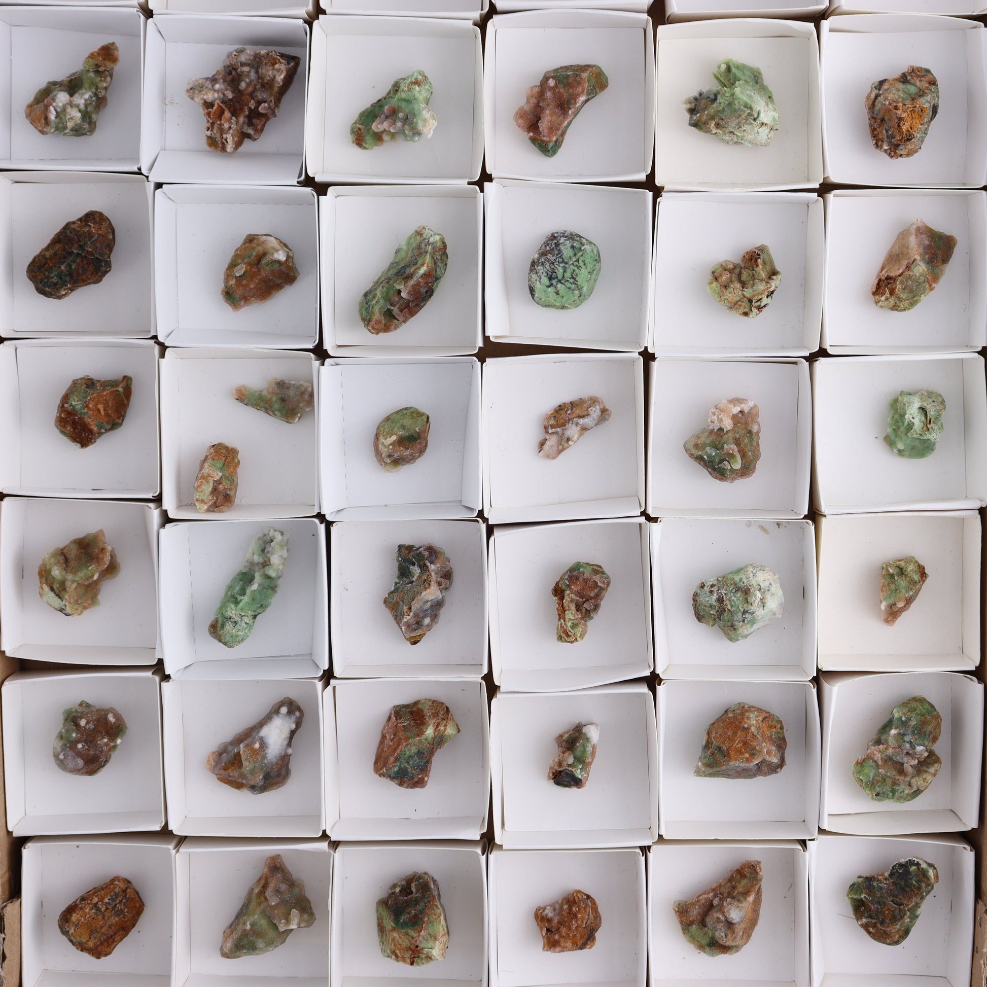 Chrome Chalcedony Flat of 55 - Expert Wholesale and Supplier of Wholesale Crystals & Bulk Gemstones, ["Chalcedony","Chrome Chalcedony"]