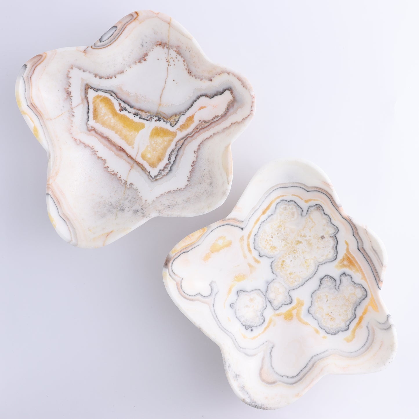 One Bowl Mexican Onyx/Calcite White Zebra - Expert Wholesale and Supplier of Wholesale Crystals & Bulk Gemstones, ["bowl","Calcite","Catalog Onyx","Decorative Dish","Mexico","onyx"]