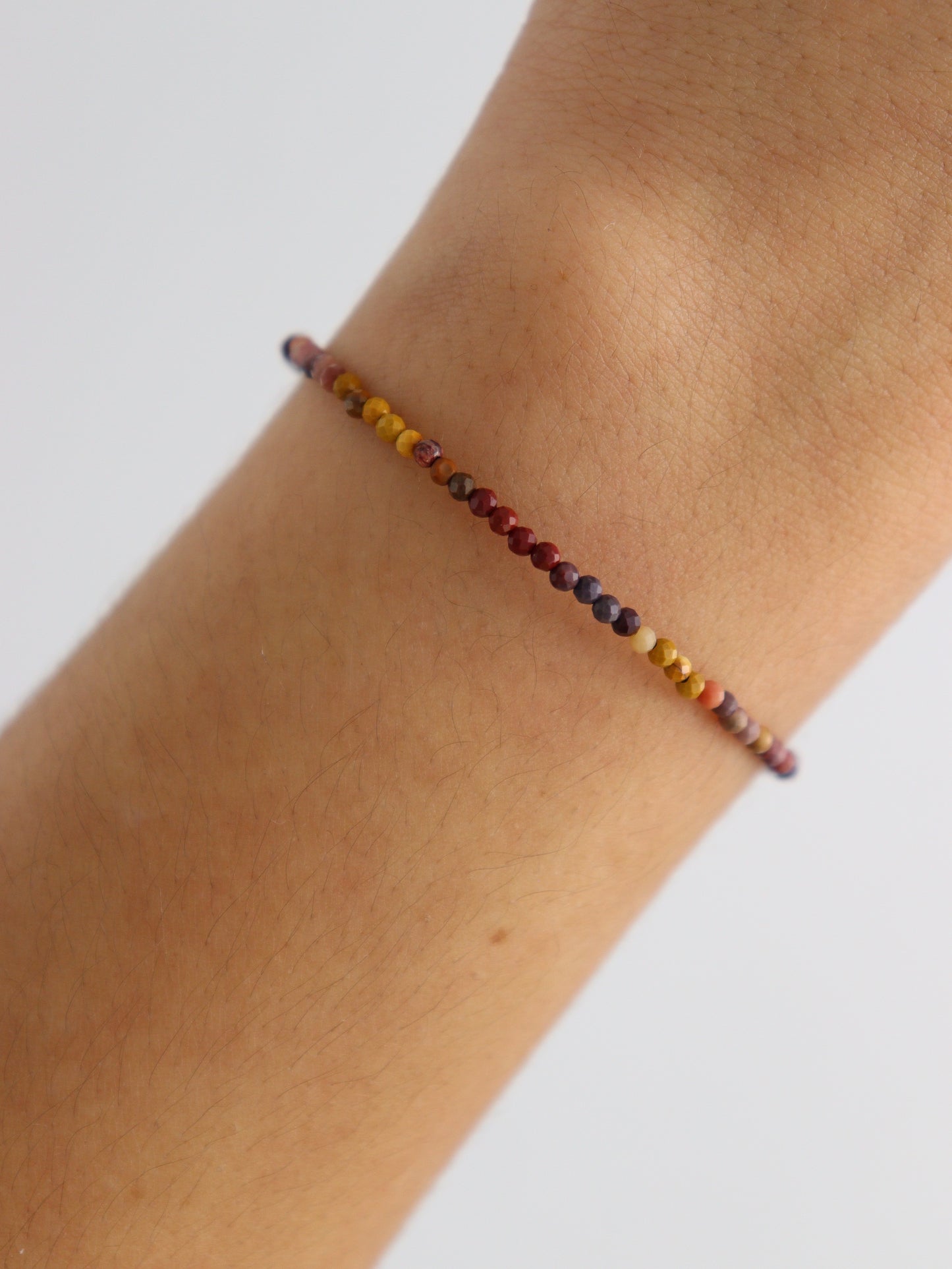 Sterling Silver Mookaite Adjustable Bracelets - Expert Supplier of Wholesale Crystals & Bulk Gemstones