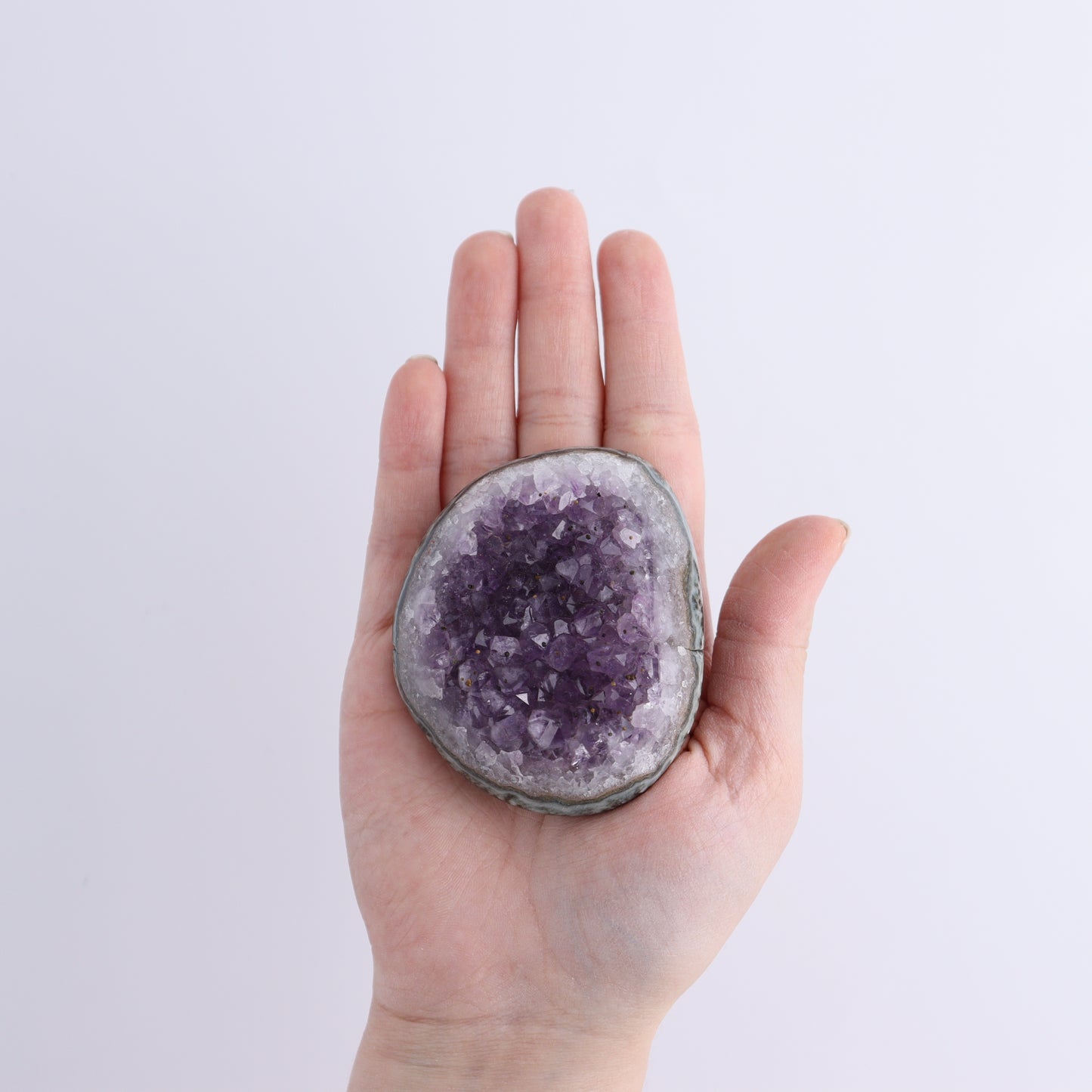 Amethyst Clusters Set of 24 - Expert Wholesale and Supplier of Wholesale Crystals & Bulk Gemstones, ["Amethyst","Clusters"]