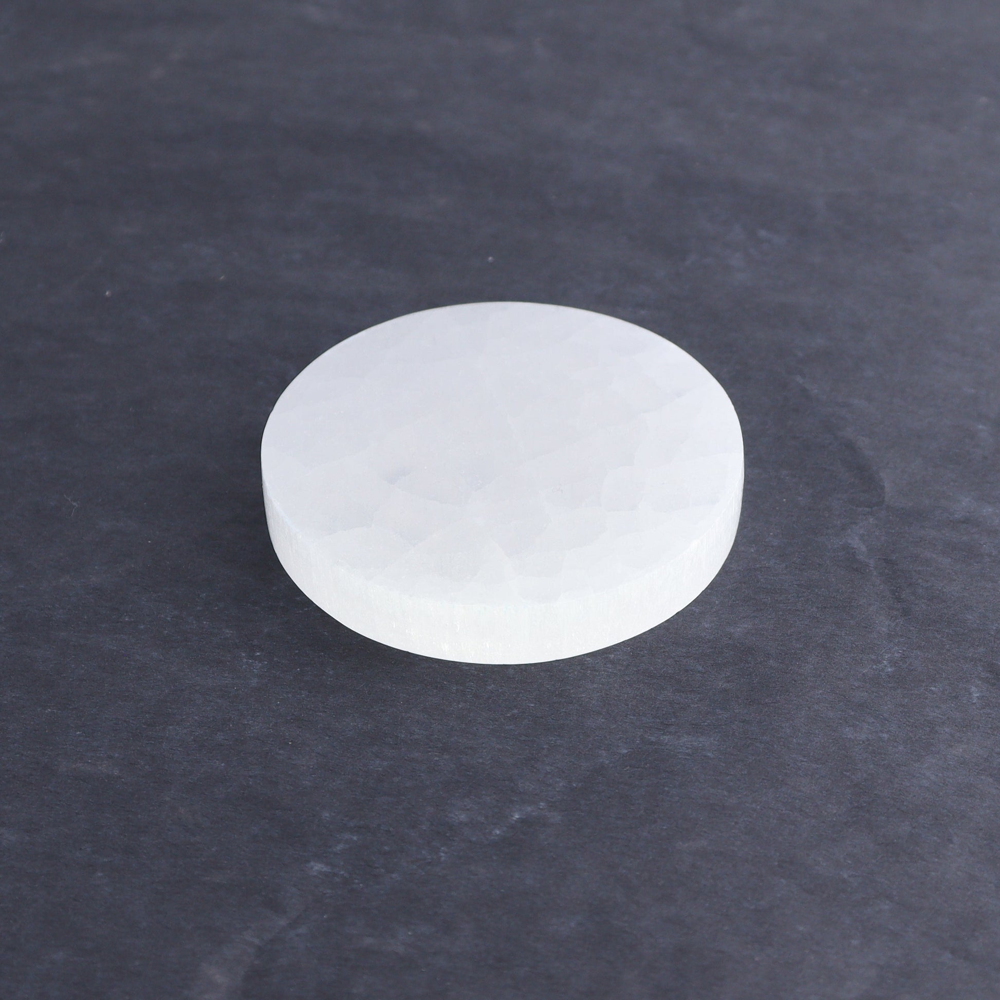 One Selenite (Satin Spar) Round Plate 7 cm - Expert Wholesale and Supplier of Wholesale Crystals & Bulk Gemstones, ["close_30","Morocco","Round Dish","Selenite"]