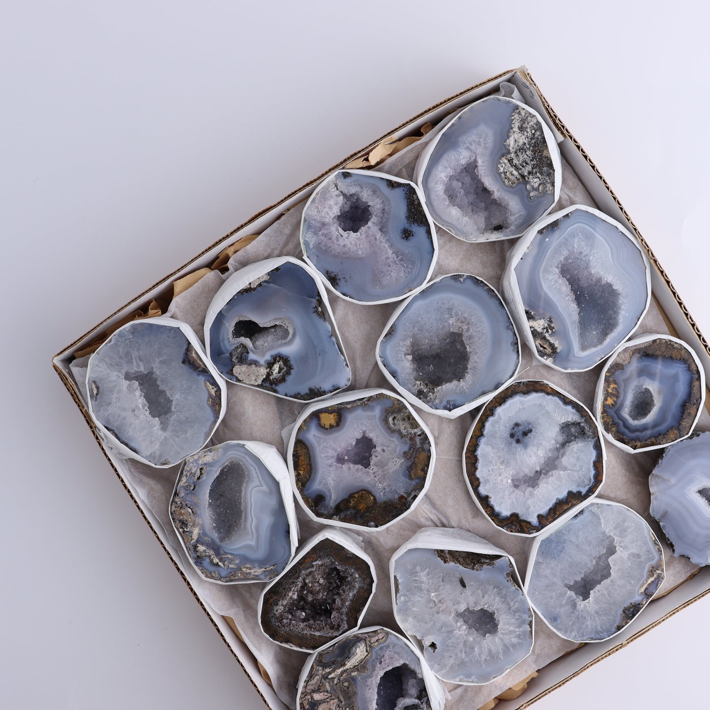 Las Choyas Geodes Set of 15 - Expert Wholesale and Supplier of Wholesale Crystals & Bulk Gemstones, ["Agate","close_30","Mexico"]
