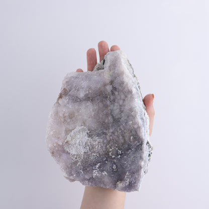 Amethyst Flower Clusters Set of 7 - Expert Wholesale and Supplier of Wholesale Crystals & Bulk Gemstones, ["Amethyst","Amethyst Flowers","Clusters"]