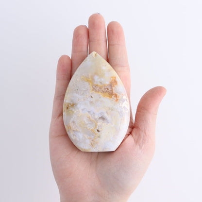 One Flame Chalcedony Agate | Mi Esperanza Minerals | Supplier of Crystals and Onyx