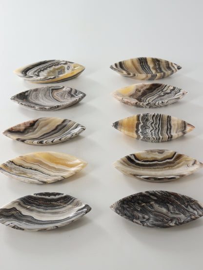 Zebra Onyx Leaf Dishes Set of 10