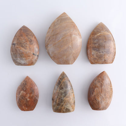 Peach Moonstone Freeform Set of 6 | Mi Esperanza Minerals | Supplier of Crystals and Onyx