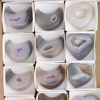 Small Agate 11 Moons & 4 Hearts Set