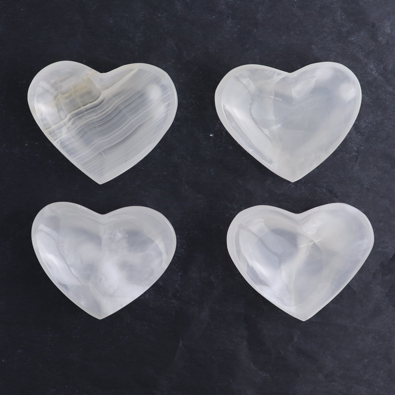 One Mexican Onyx/Calcite White Heart Dish