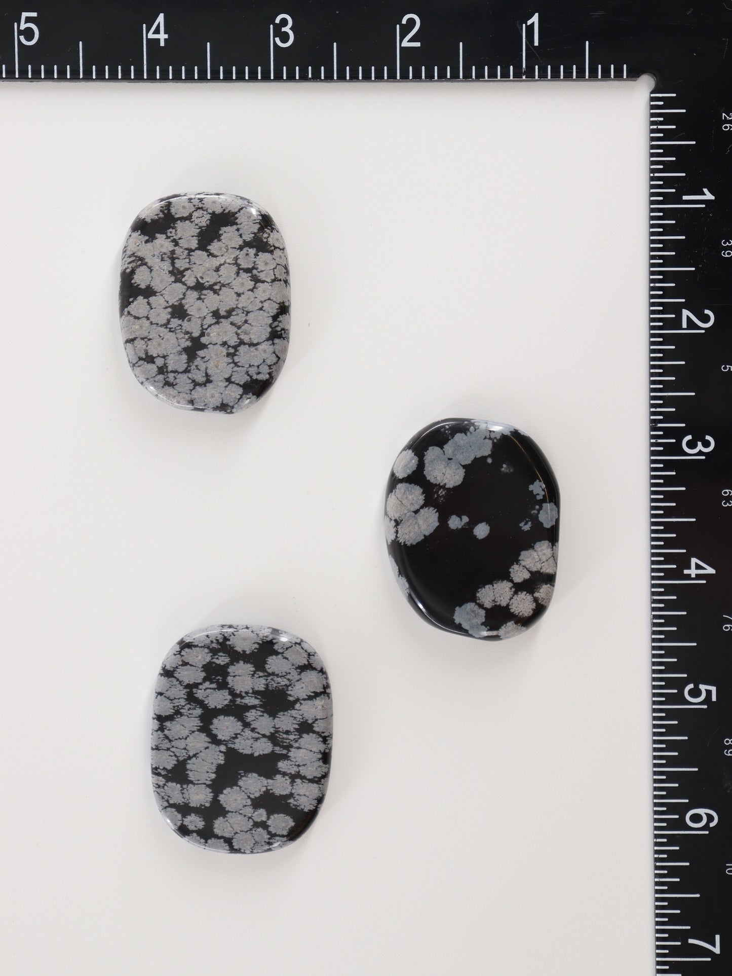 1/2kg Snowflake Obsidian Smooth Stones - Expert Supplier of Wholesale Crystals & Bulk Gemstones