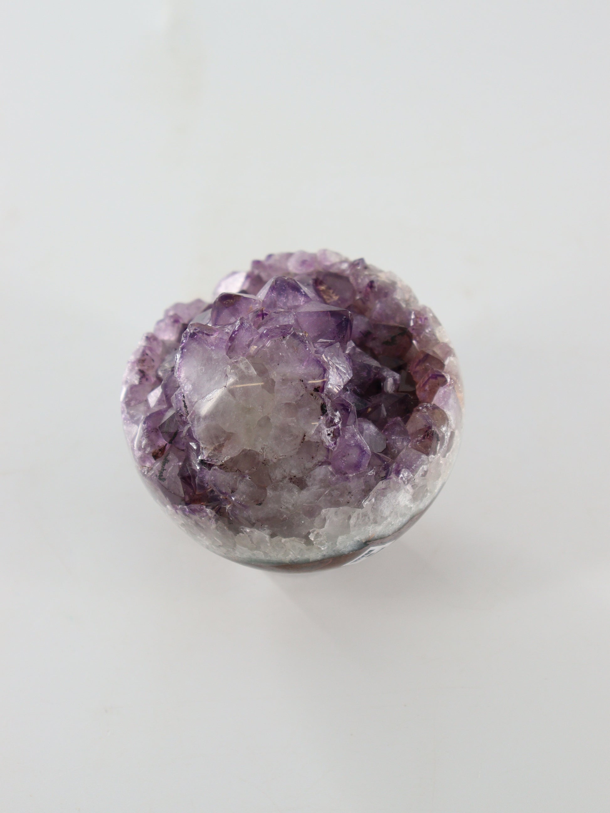 Amethyst Sphere - Expert Supplier of Wholesale Crystals & Bulk Gemstones