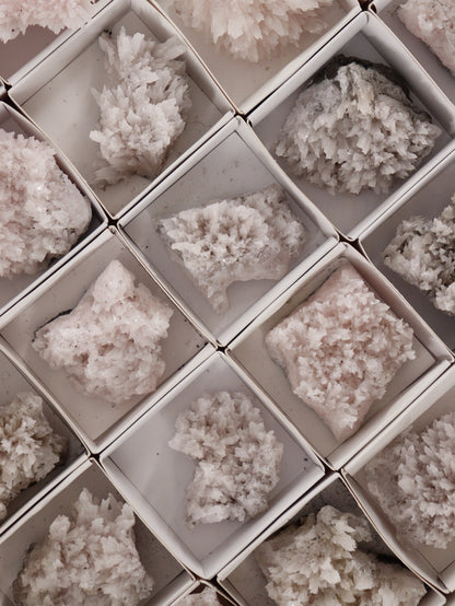 Mangano Calcite Flat Set of 35 - Expert Wholesale and Supplier of Wholesale Crystals & Bulk Gemstones, []