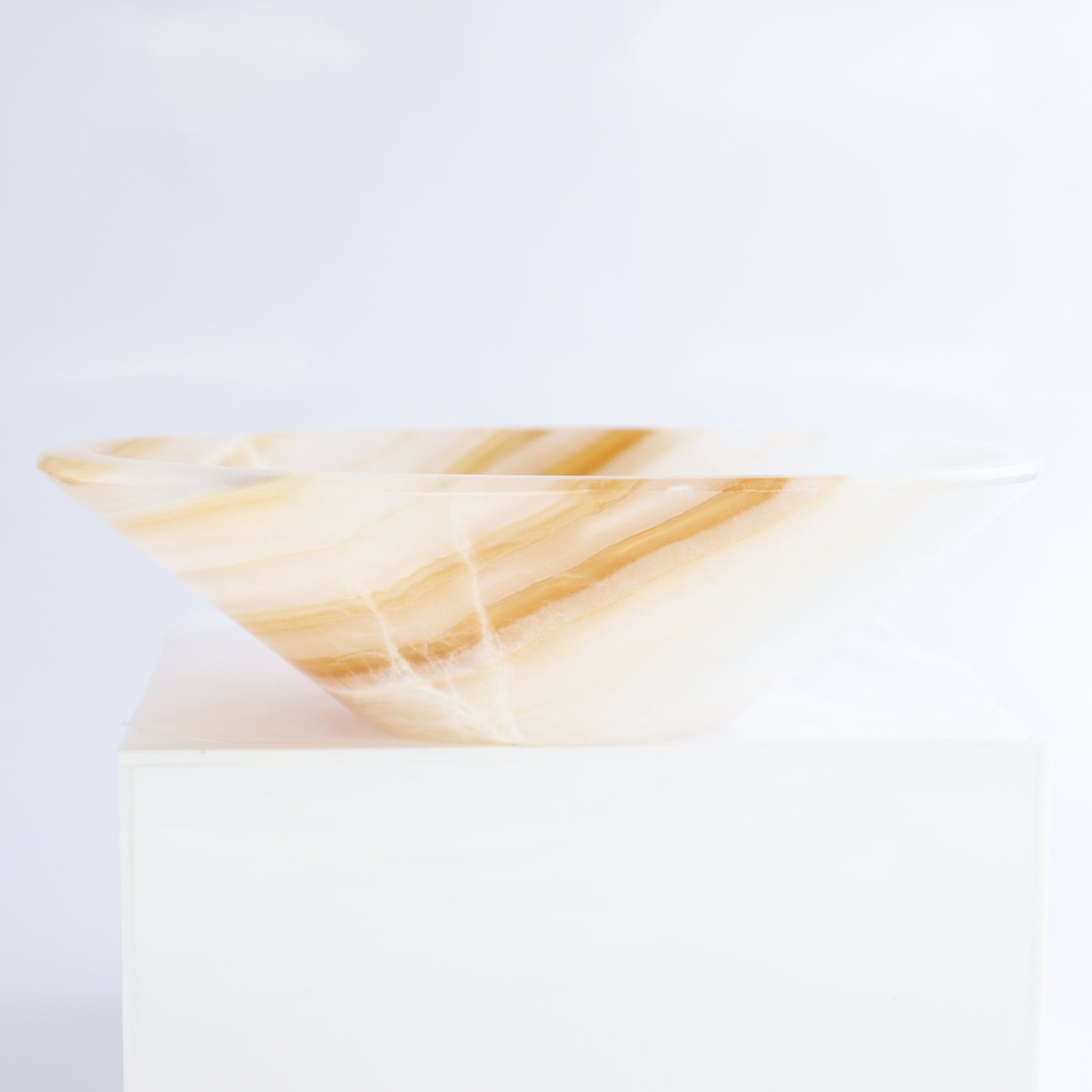 Onyx Bowl Set of 3 - Expert Wholesale and Supplier of Wholesale Crystals & Bulk Gemstones, ["Bowls","Mexico","onyx"]