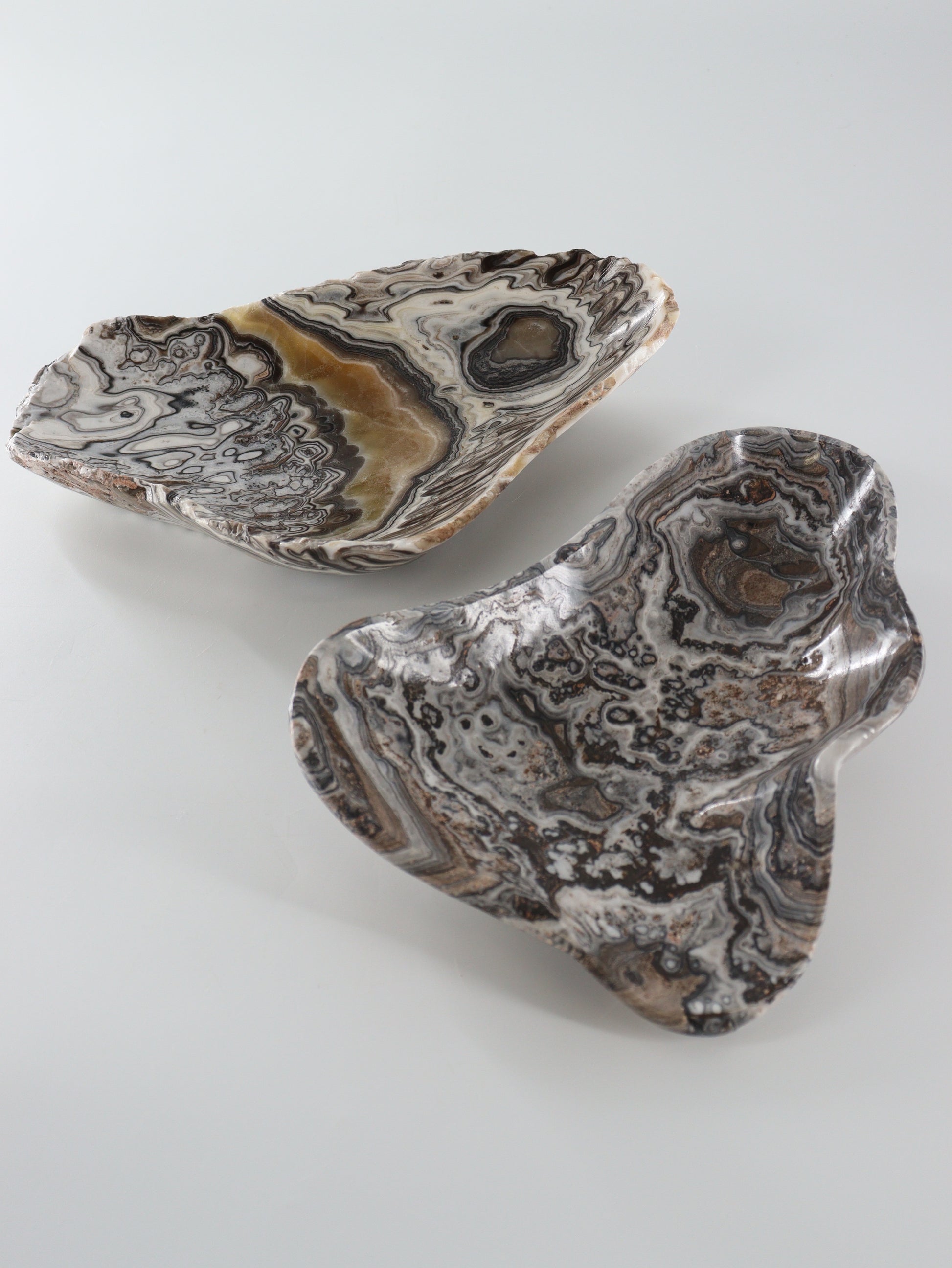 Zebra Onyx Bowls Set of 2 - Expert Wholesale and Supplier of Wholesale Crystals & Bulk Gemstones, []