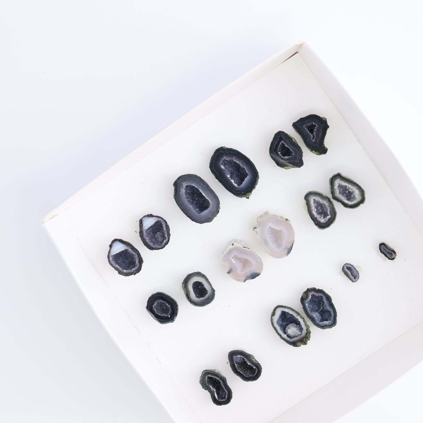Tabasco Geodes 9 Pairs - Expert Wholesale and Supplier of Wholesale Crystals & Bulk Gemstones, ["Geodes","Tabasco Geode"]