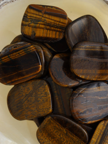 1/2kg Yellow Tiger Eye Smooth Stones - Expert Supplier of Wholesale Crystals & Bulk Gemstones