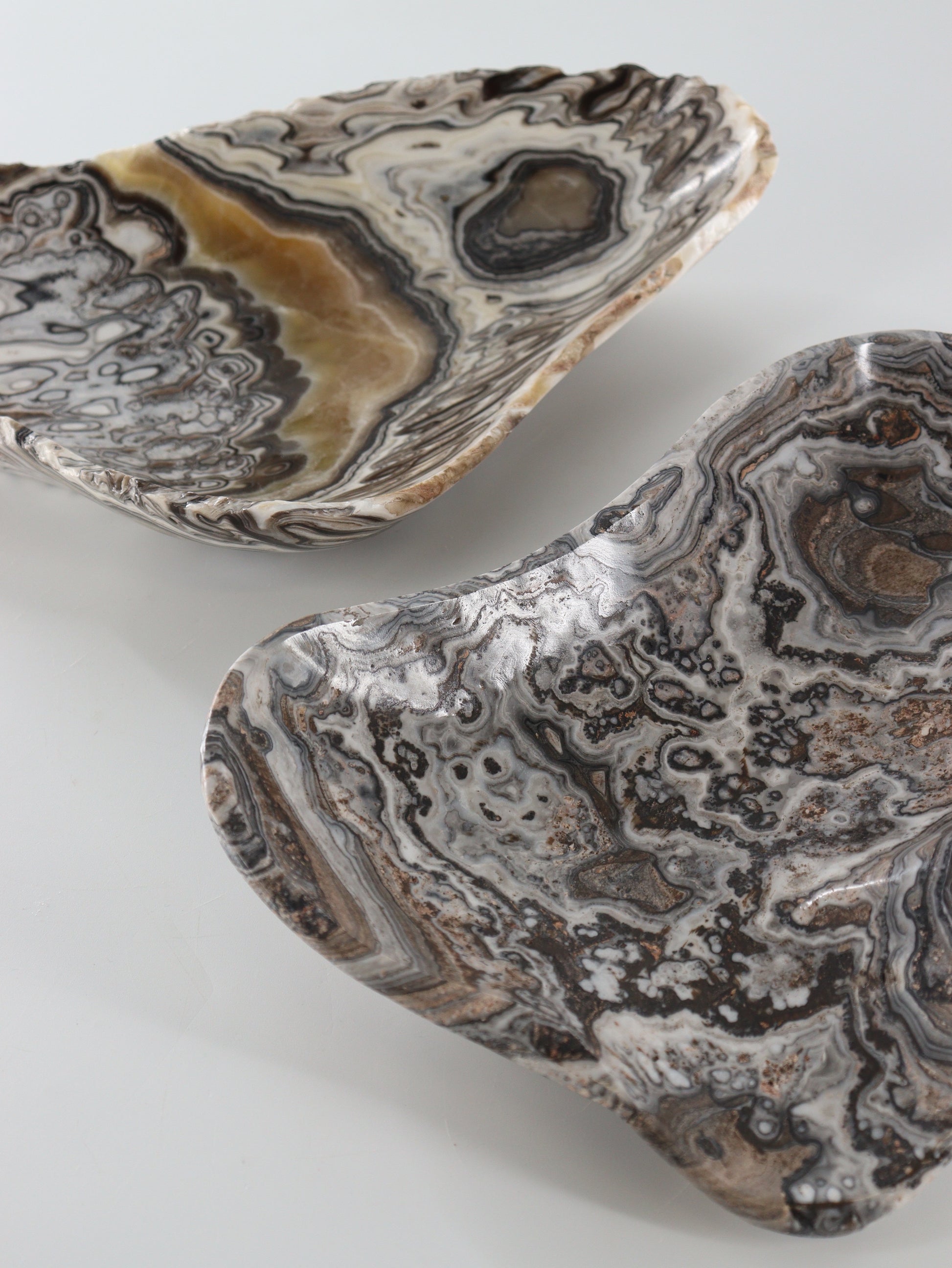 Zebra Onyx Bowls Set of 2 - Expert Wholesale and Supplier of Wholesale Crystals & Bulk Gemstones, []