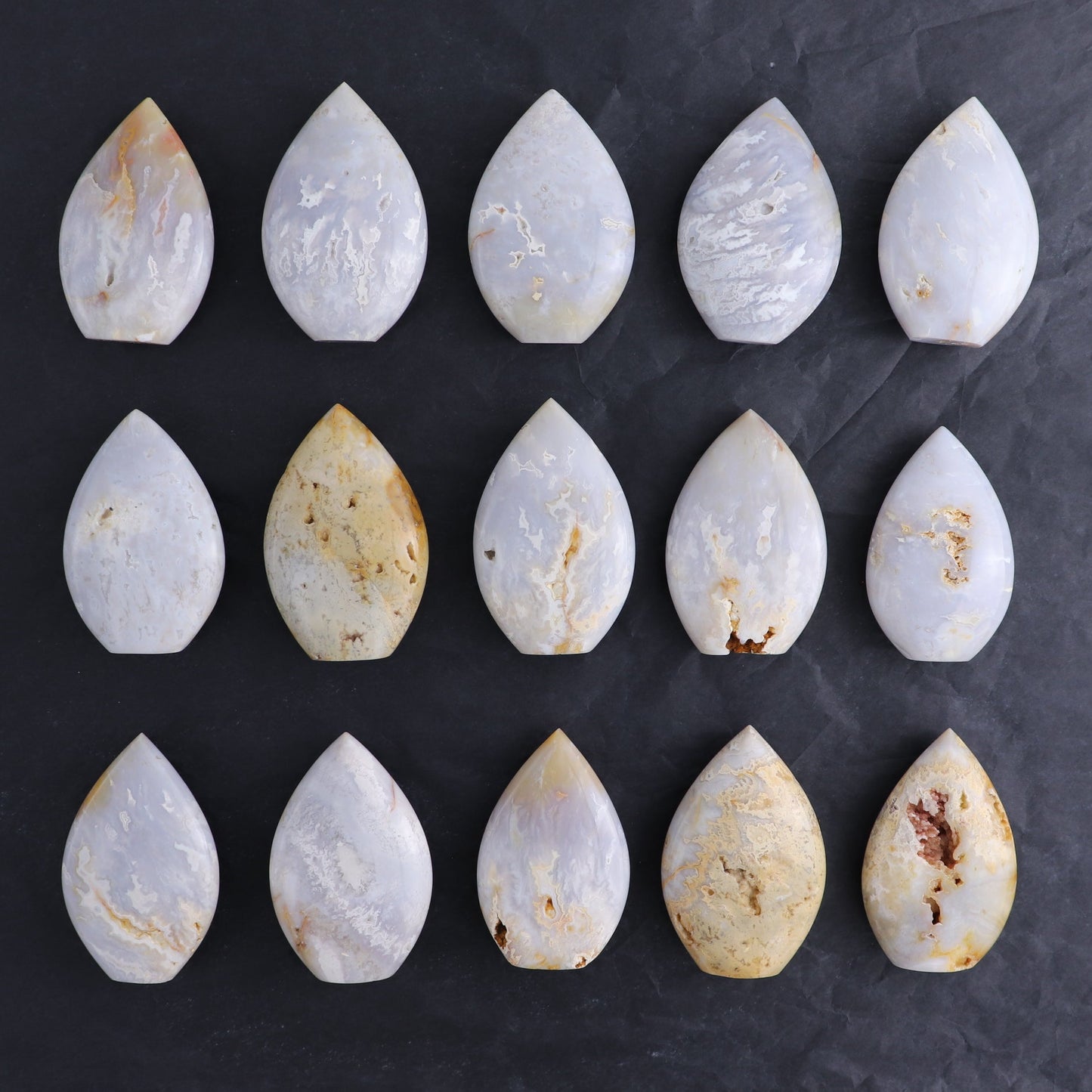 One Flame Chalcedony Agate | Mi Esperanza Minerals | Supplier of Crystals and Onyx