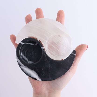 One Yin Yang Onyx/Marble Candle Holder Set