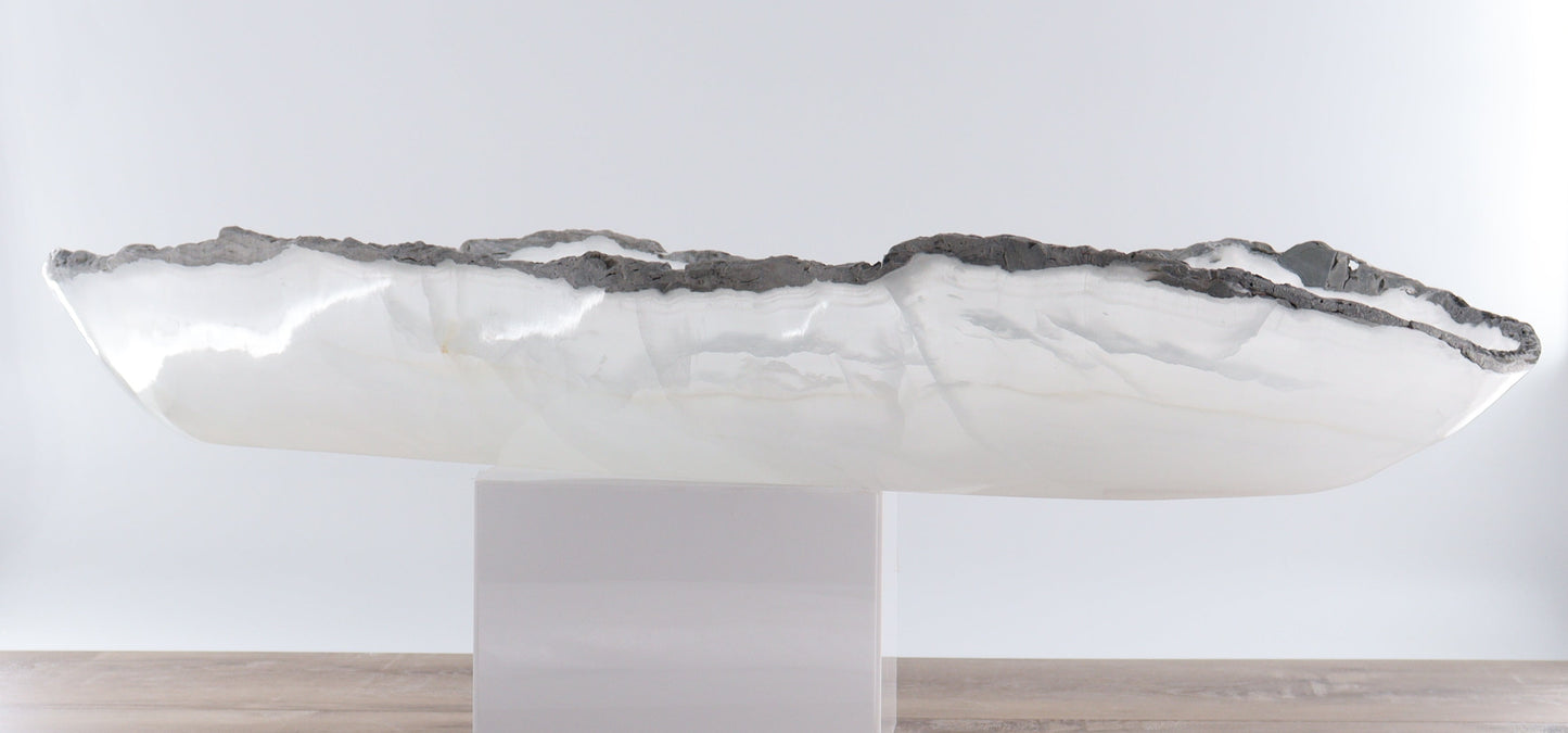 Mexican Onyx/Calcite Canoe Bowl - Expert Wholesale and Supplier of Wholesale Crystals & Bulk Gemstones, ["Bowls","Calcite","canoe","Mexico","onyx","Website"]