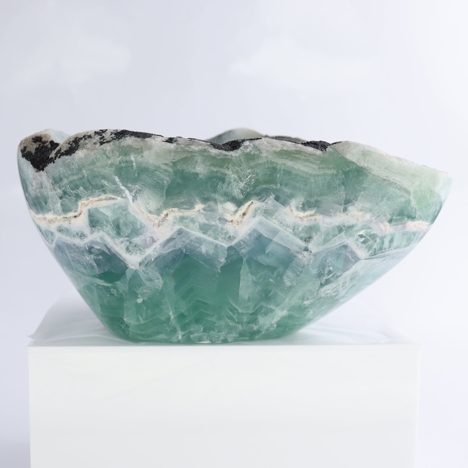 Fluorite Bowl - Expert Wholesale and Supplier of Wholesale Crystals & Bulk Gemstones, ["Bowls","Fluorite","Mexico"]