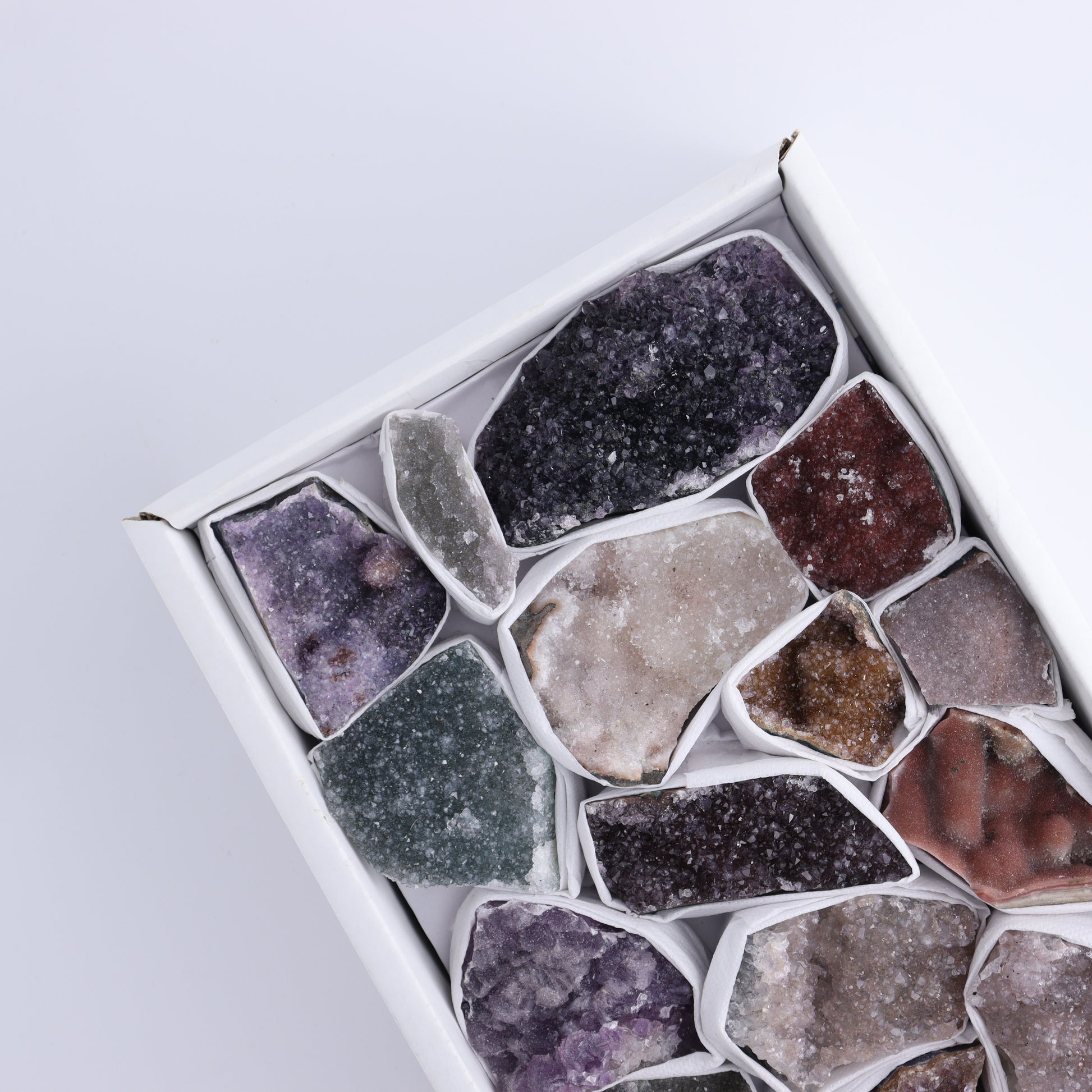 Uruguay Rainbow Amethyst Clusters Flat of 15 - Expert Wholesale and Supplier of Wholesale Crystals & Bulk Gemstones, ["Amethyst","Clusters","Rainbow Amethyst","Sugar Rainbow Amethyst","Uruguay"]