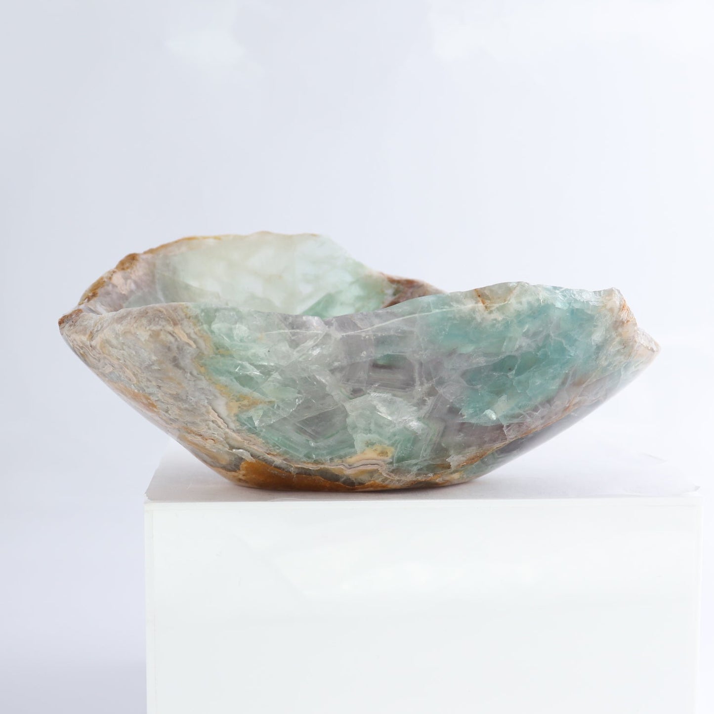 Fluorite Bowl 8"