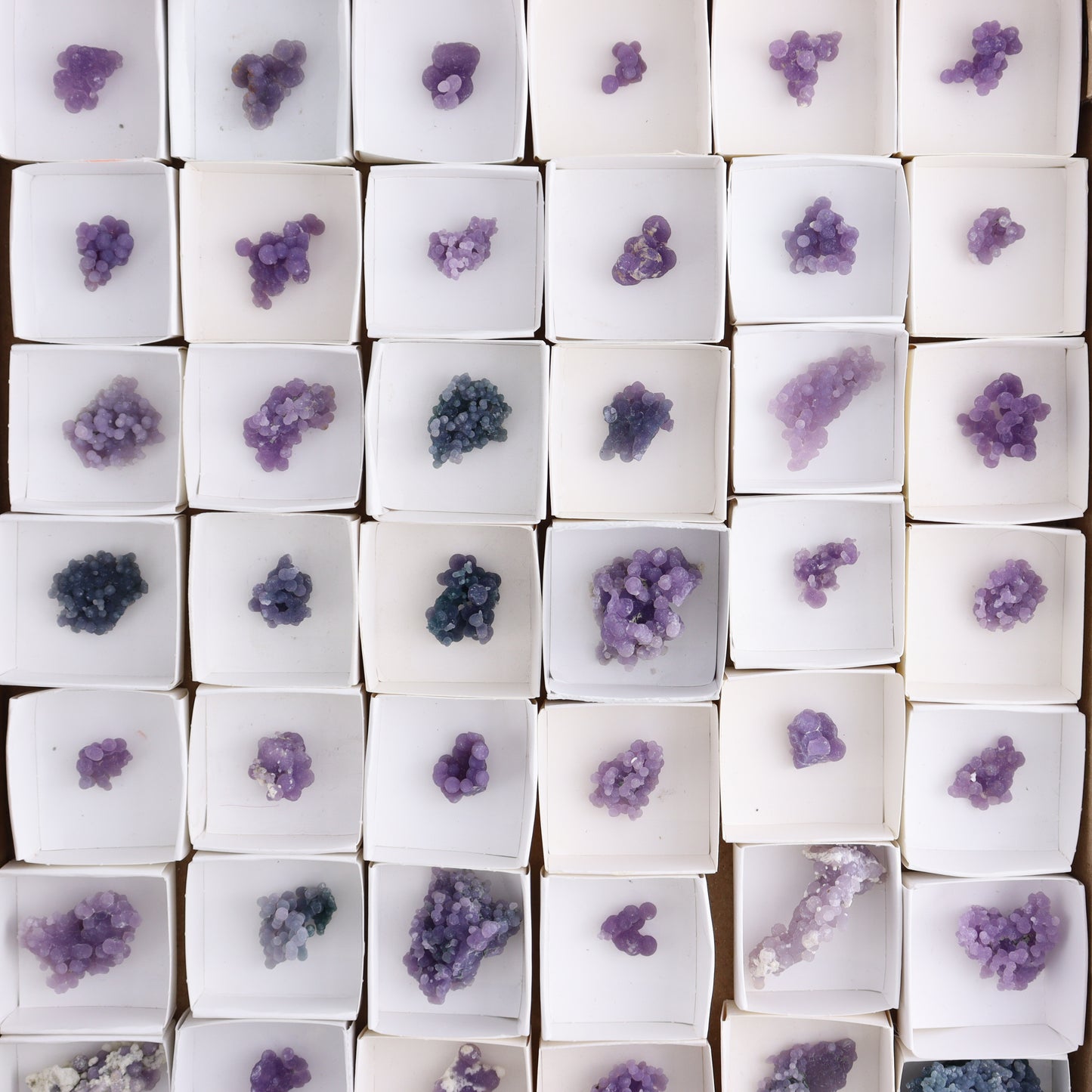 Grape Agate Cluster Set of 54 - Expert Wholesale and Supplier of Wholesale Crystals & Bulk Gemstones, ["Clusters","Grape agate","Indonesia"]