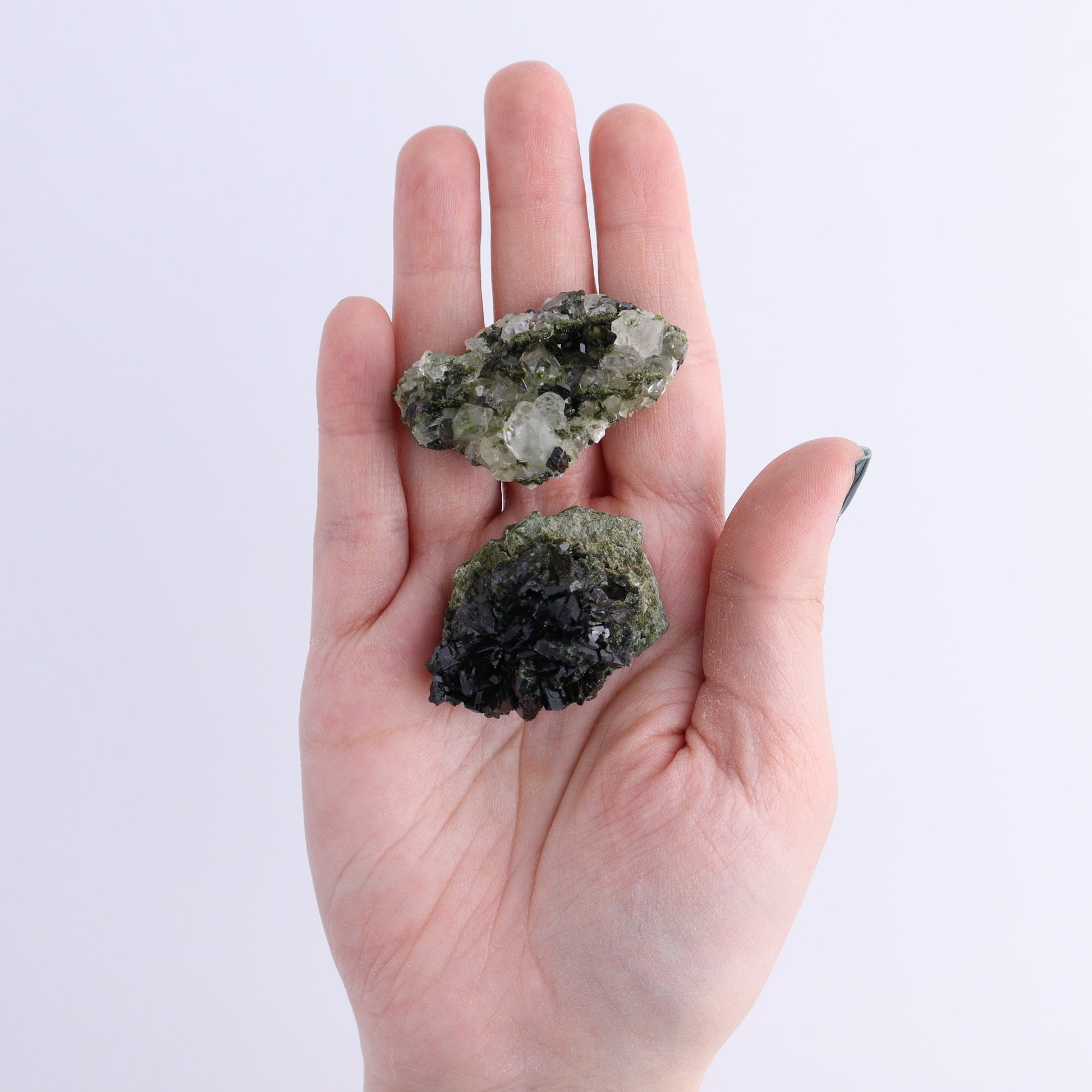 Epidote Set of 15 - Expert Wholesale and Supplier of Wholesale Crystals & Bulk Gemstones, ["epidote","flat","Flats"]