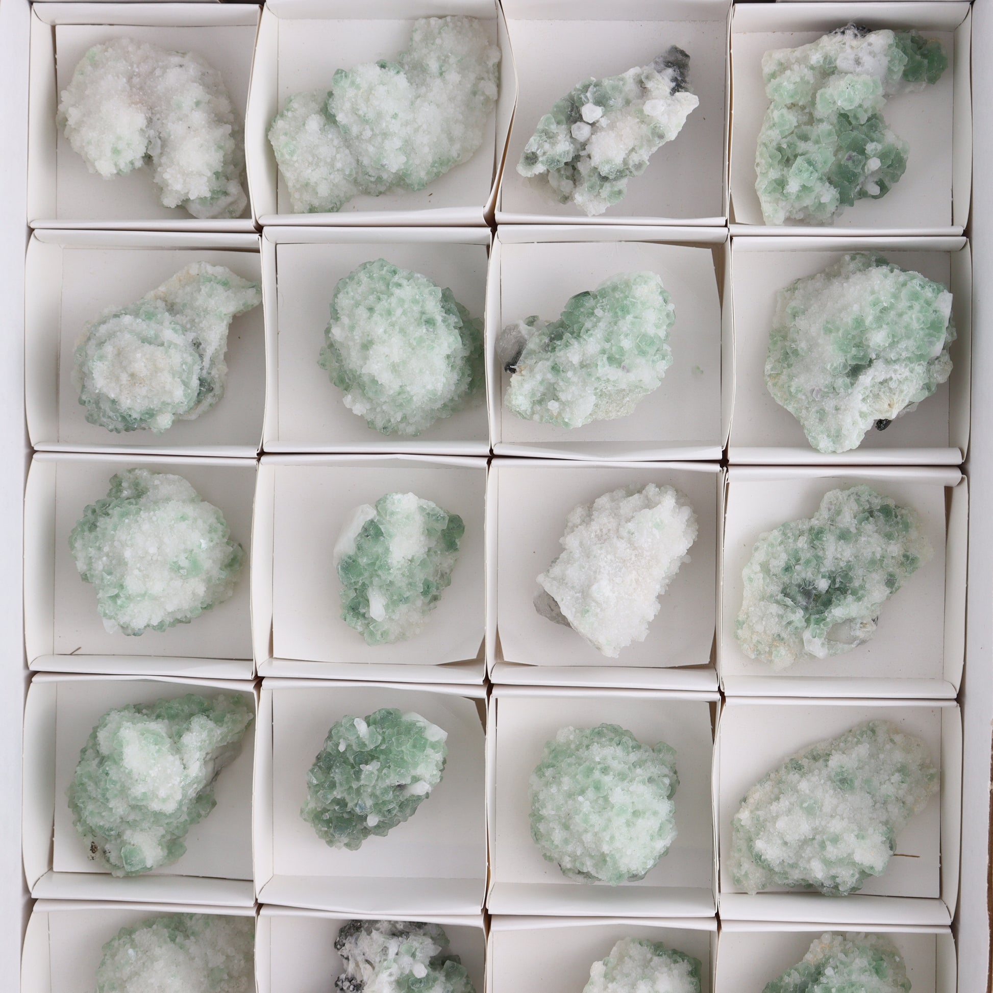 Fluorite on Quartz with Marmatite Set of 24 - Expert Wholesale and Supplier of Wholesale Crystals & Bulk Gemstones, China, Fluorite, Marmatite, Quartz